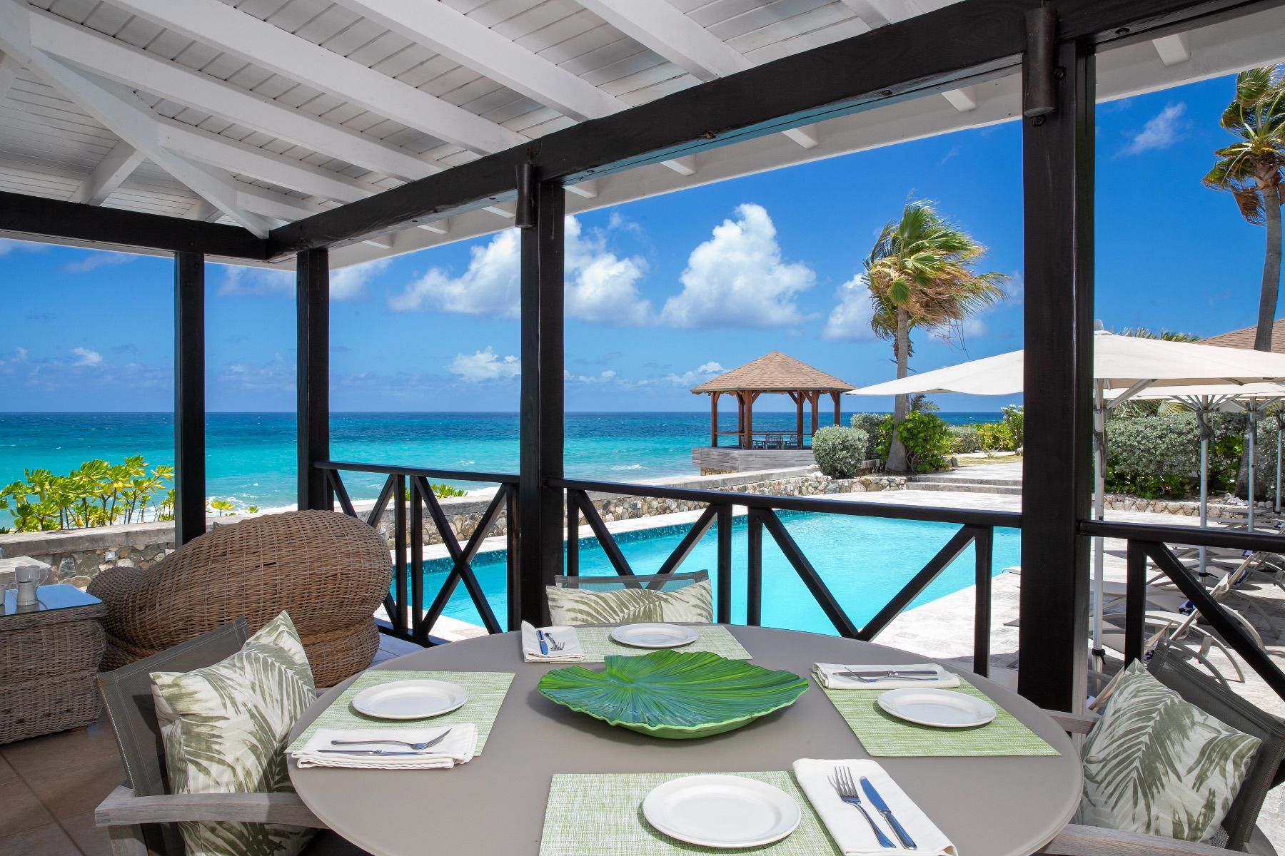 Blue Beach Villa villa photo.